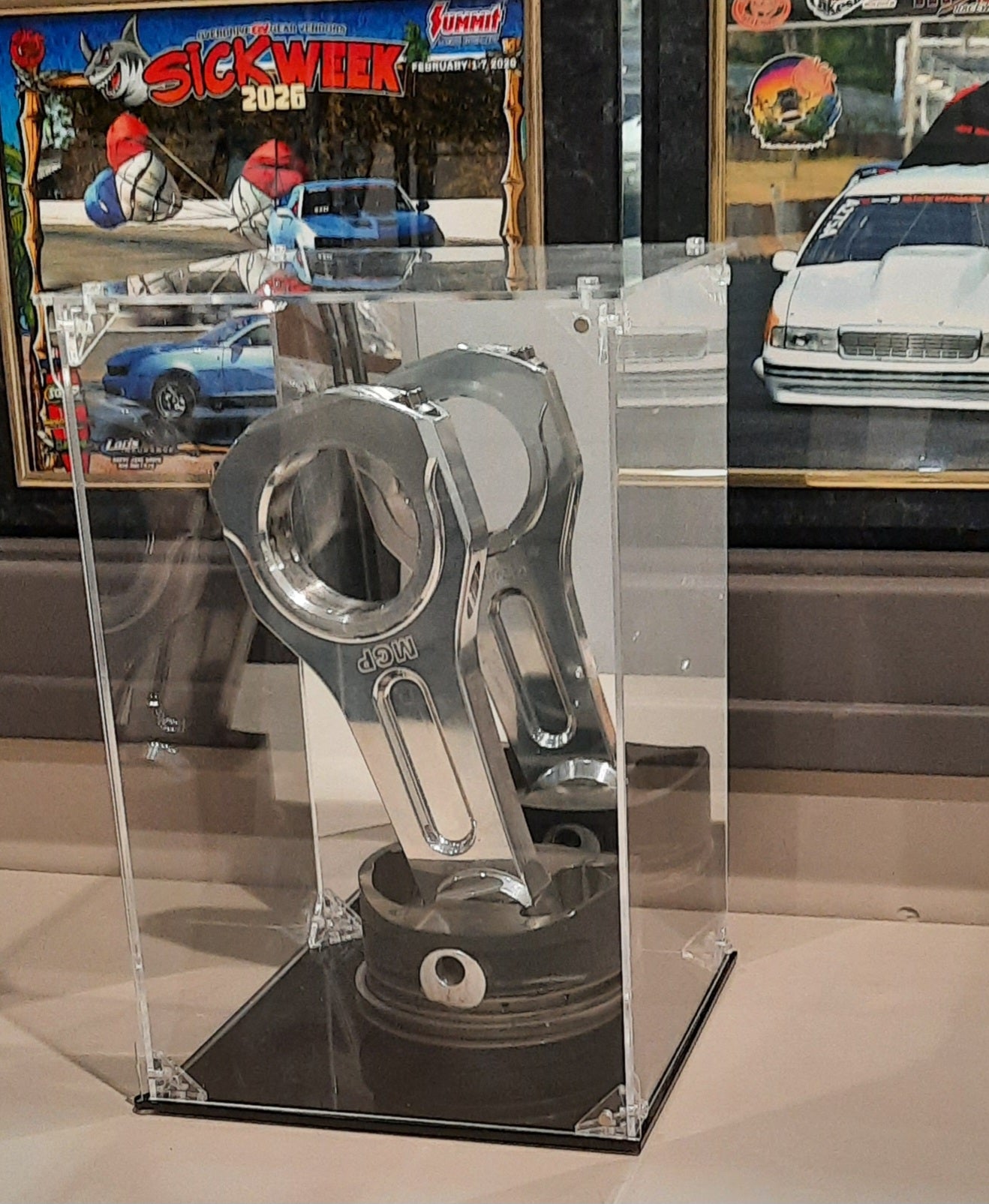Display Case for SMX Piston/Rod